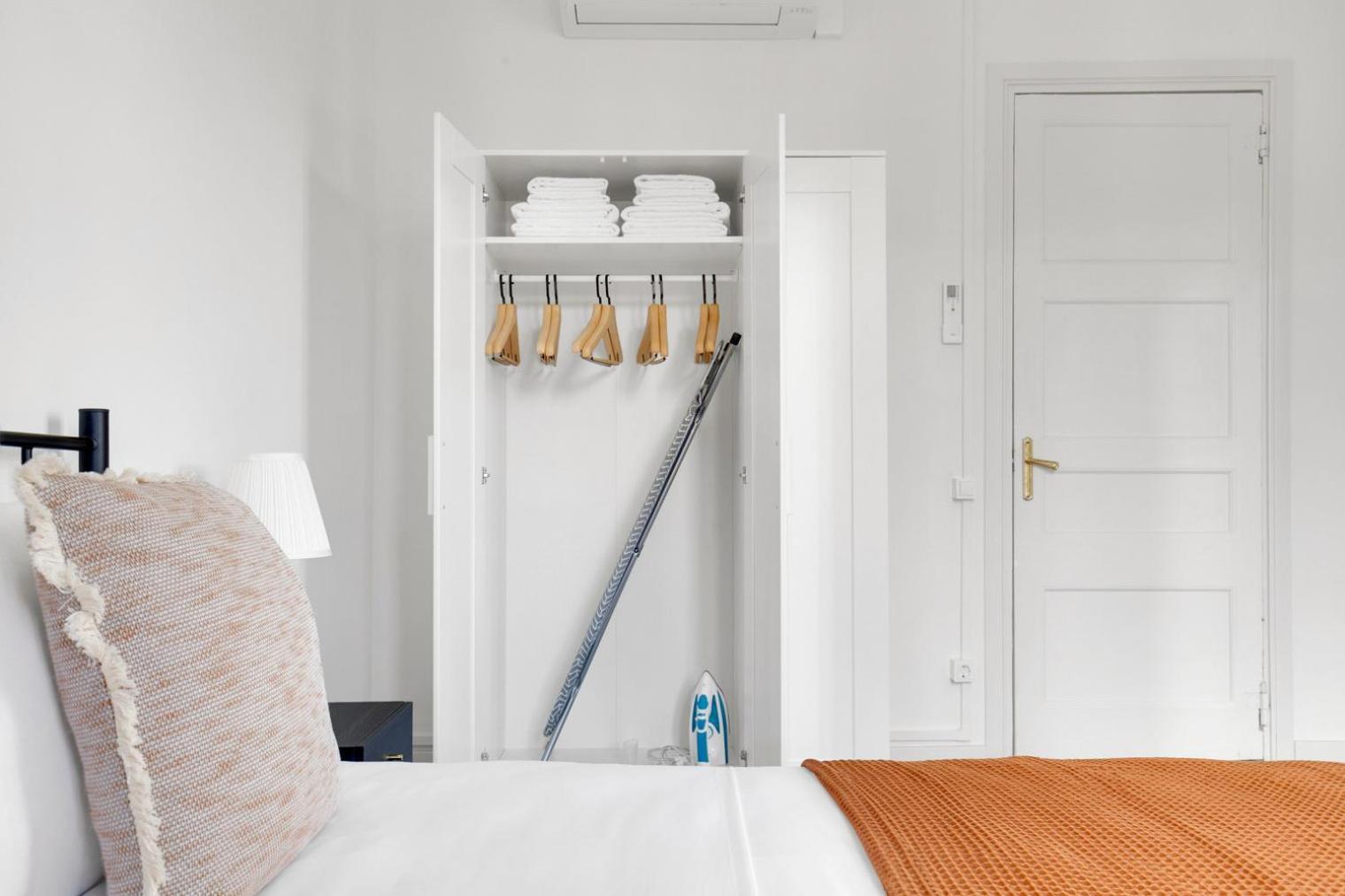 Blueground El Born Furnished Equipped Bcn-34 Appartamento Barcellona